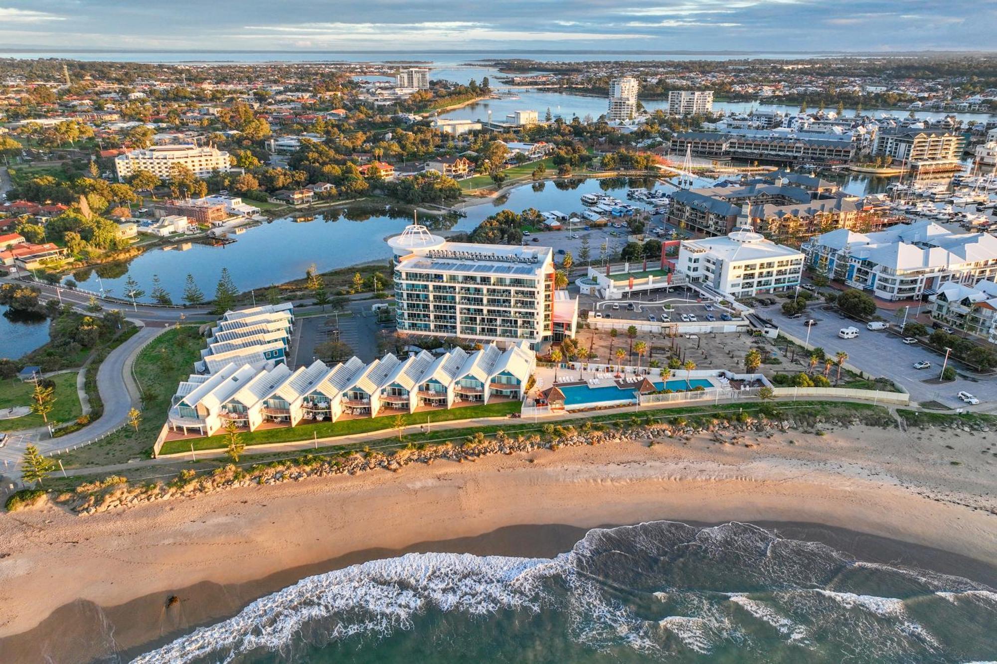 Villa Sea Side 104 à Mandurah Extérieur photo